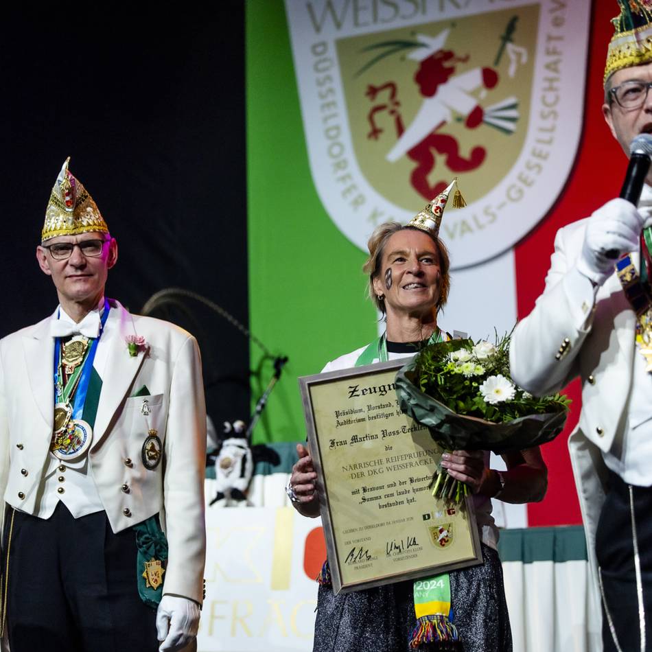 Jecker Konter für den Männerfußball: Reifeprüfung von Voss-Tecklenburg: „Man muss sich jedem Gegner stellen“