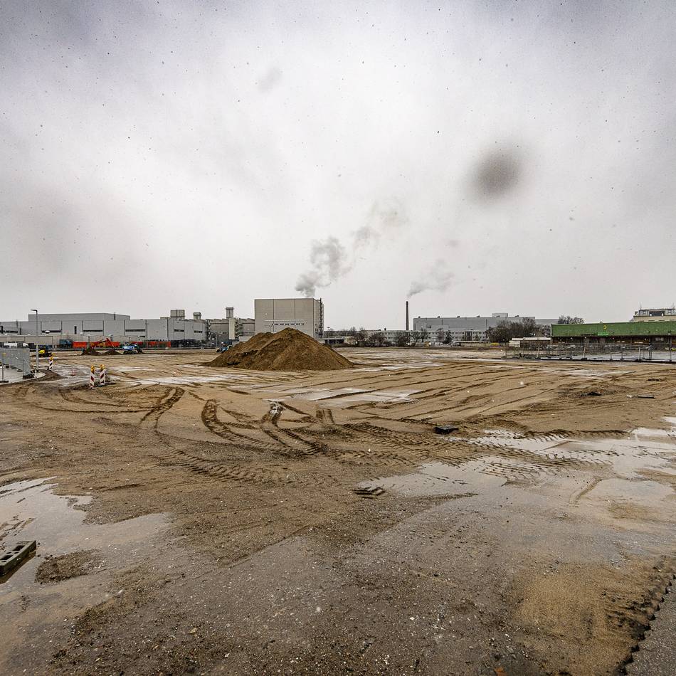 Für das Sprinterwerk: Mercedes-Benz baut Logistikzentrum in Düsseldorf – auf 46.000 Quadratmetern Fläche