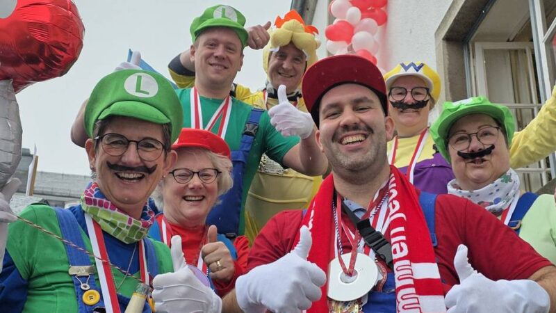 Karneval in Hückeswagen und Wipperfürth 2026: Von wegen Super – Marios Verteidigung endet in Desaster