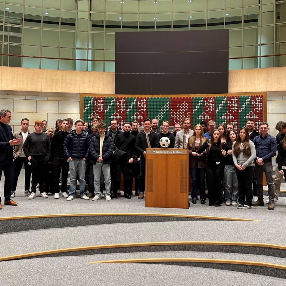 Politik in Radevormwald: Ein Besuch in der „Herzkammer“ des Landtags