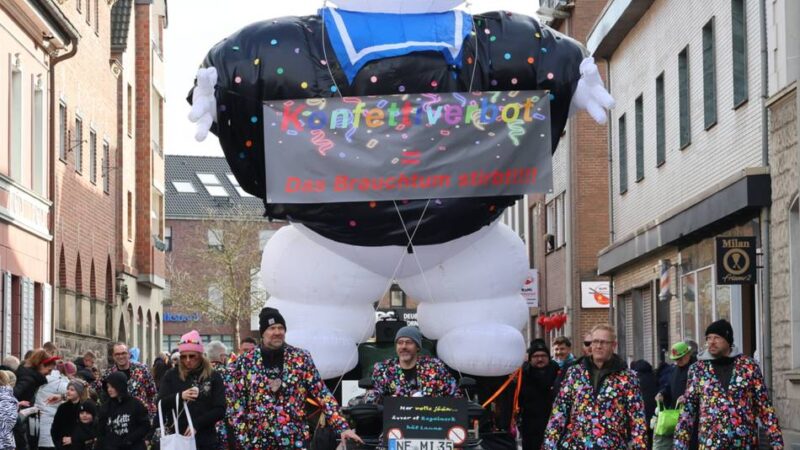 Karneval 2026: Hunderte Jecken feiern in Jüchen und Garzweiler