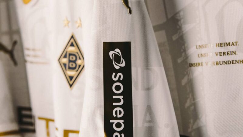 Gegen Leverkusen im Einsatz: Borussia-Fans können wieder Jubiläumstrikots kaufen