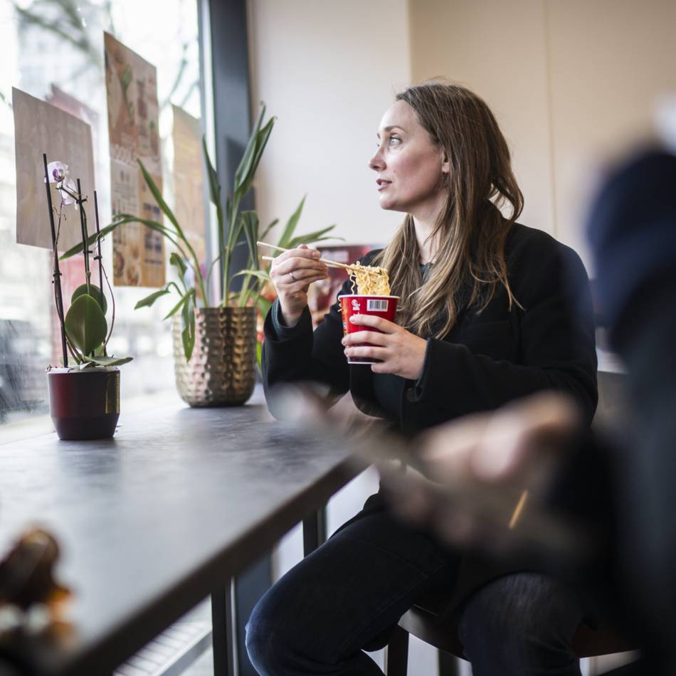 Essen im Asia-Laden: Der wohl schnellste Lunch von Düsseldorf – und unschlagbar günstig ist er auch