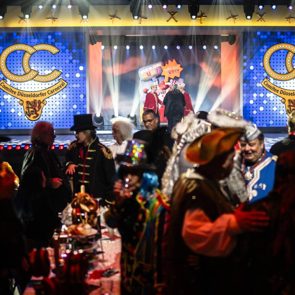 Karneval in Düsseldorf: Die Fernsehsitzung der Karnevalisten verliert weiter an Zuschauern