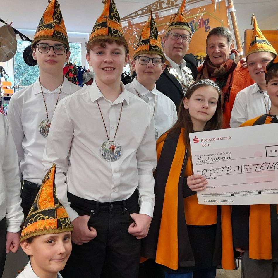 Hückeswagener Rosenmontagszug: Kleiderkammer, Karneval, Kamelle und Kolping Alaaf