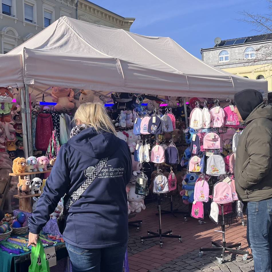Tradition am Aschermittwoch in Dülken: Schöppenmarkt lockt tausende Besucher an