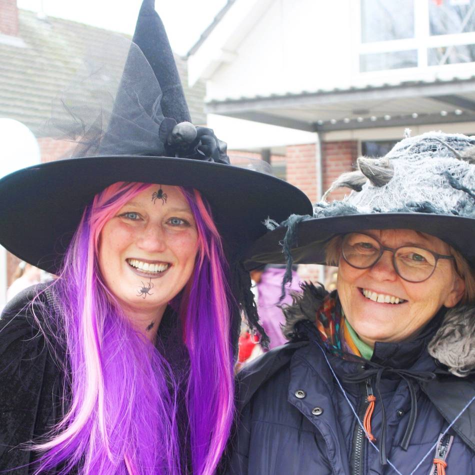 Schulzug in Born 2026: Wenn ein Karnevalszug magisch wird