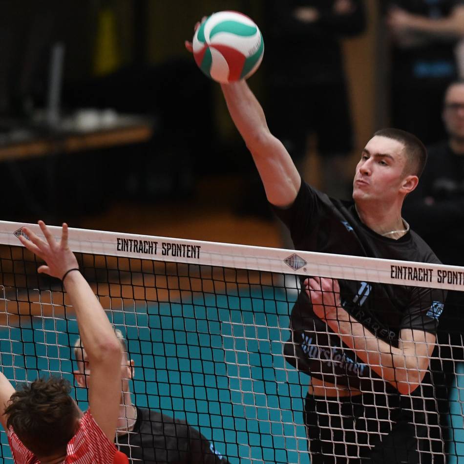 Volleyball-Regionalliga: Spontent marschiert weiter: Klarer 3:0-Sieg trotz Mini-Kader