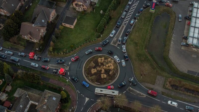 Wichtige Verkehrsachse: Vollsperrungen in Kranenburg wegen Sanierung von Kreisverkehr