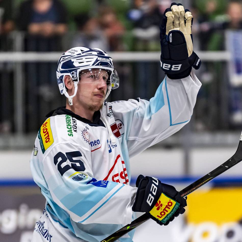 Abwehrspieler Hammond kommt aus Dresden: „Stellt sich voll in den Dienst der Mannschaft“ – DEG heizt Konkurrenzkampf an