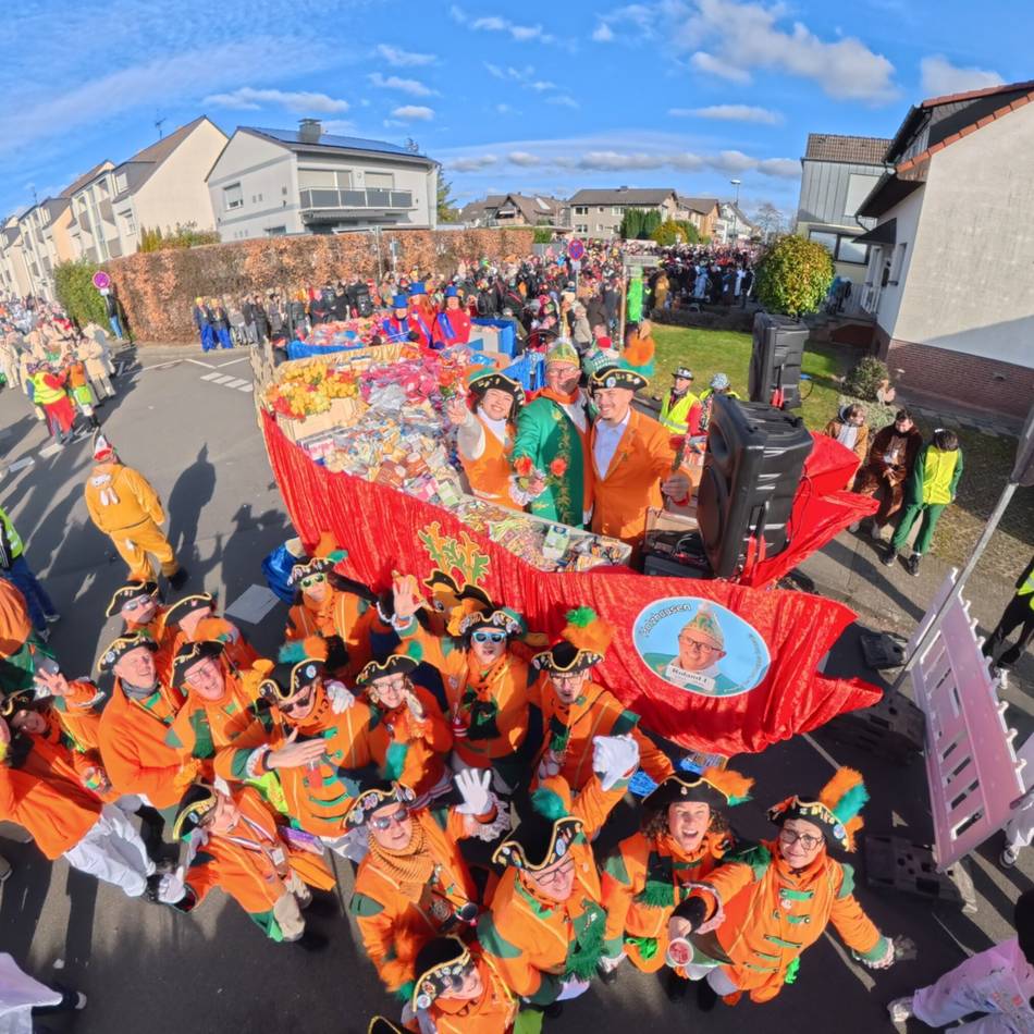 Karneval in Leverkusen – Session 2025/26: Beim Lützebömmeler Zoch gibt’s Muckis statt Motoren