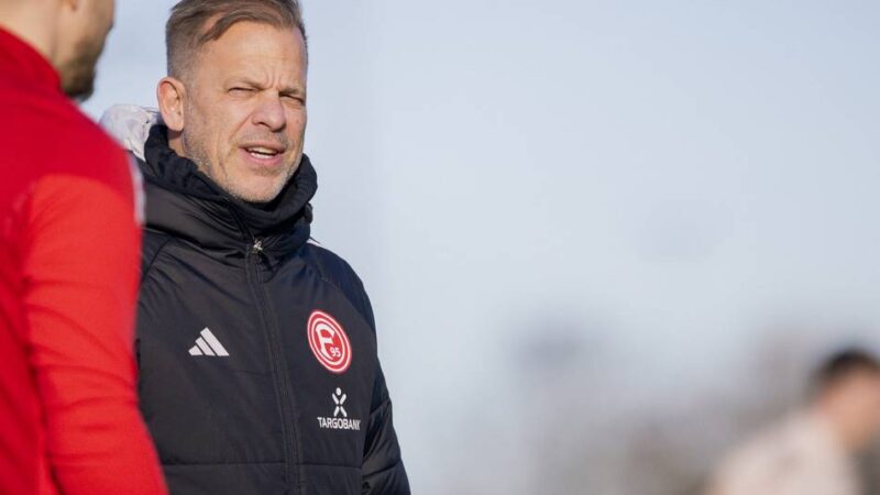 Wird der große Fortuna-Kader zum Problem? : Konkurrenzkampf nimmt zu – Anfang sendet deutliche Botschaft ans Team