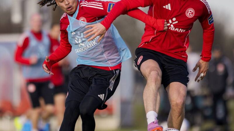 Reif für die Zweite Liga?: Zwar punktet Fortuna-Youngster Sauck bei Anfang, doch der Coach ist im Zwiespalt