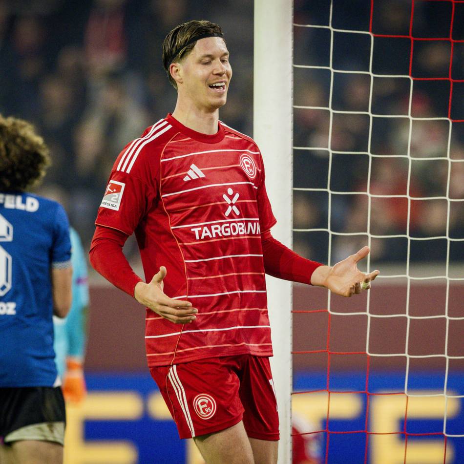 Stürmer ist sehr fleißig: Itten liefert bei Fortuna – womit die Kollegen ihm jetzt helfen müssen