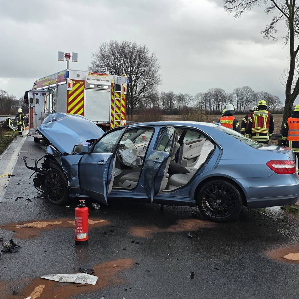 A46 bei Erkelenz: 18-Jährige lebensgefährlich verletzt
