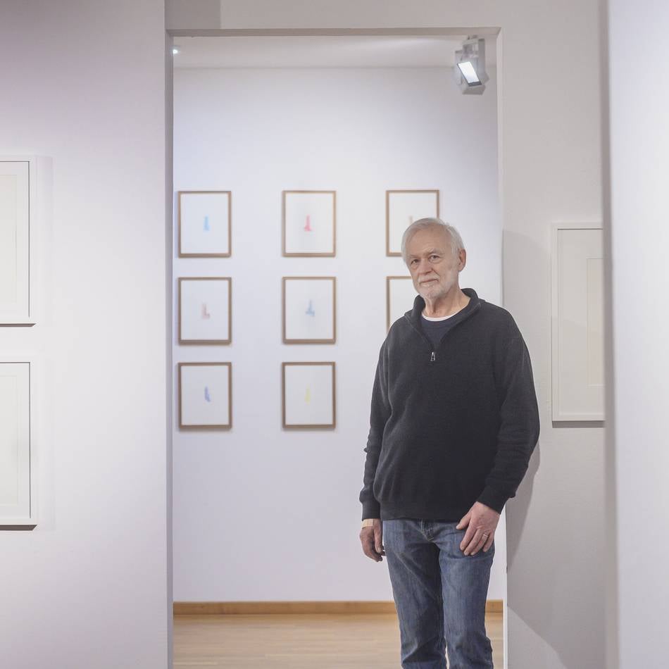 Neue Ausstellung: Zarte Zeichnungen und Vierkantstahl im Museum Goch