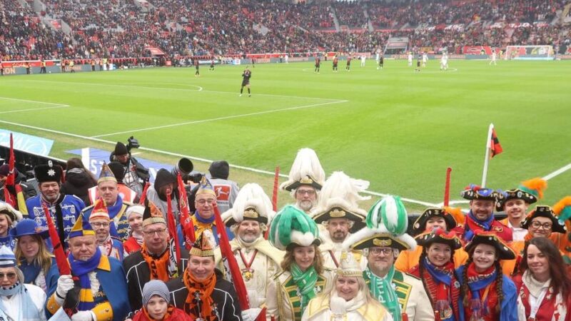 Bayer 04 Leverkusen: Ein Hauch von Karneval in der BayArena