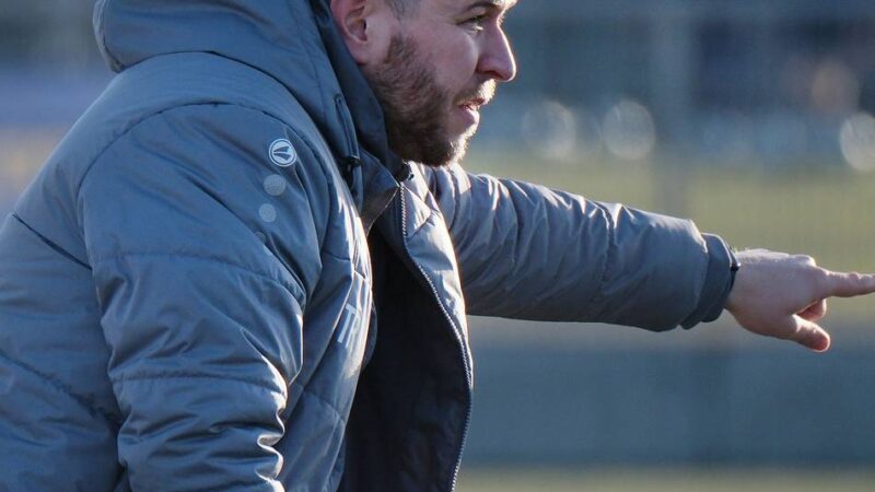 Neue Impulse am Erbacher Berg: 1. FC Wülfrath setzt im Abstiegskampf auf ein Trio mit Klasse