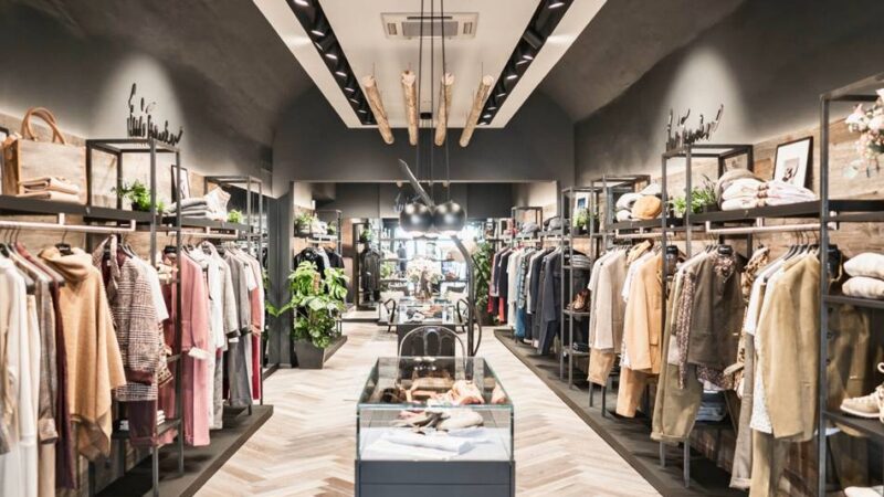 Luis Trenker in Düsseldorf: Südtiroler Premium-Marke eröffnet ersten NRW-Standort in der Carlstadt