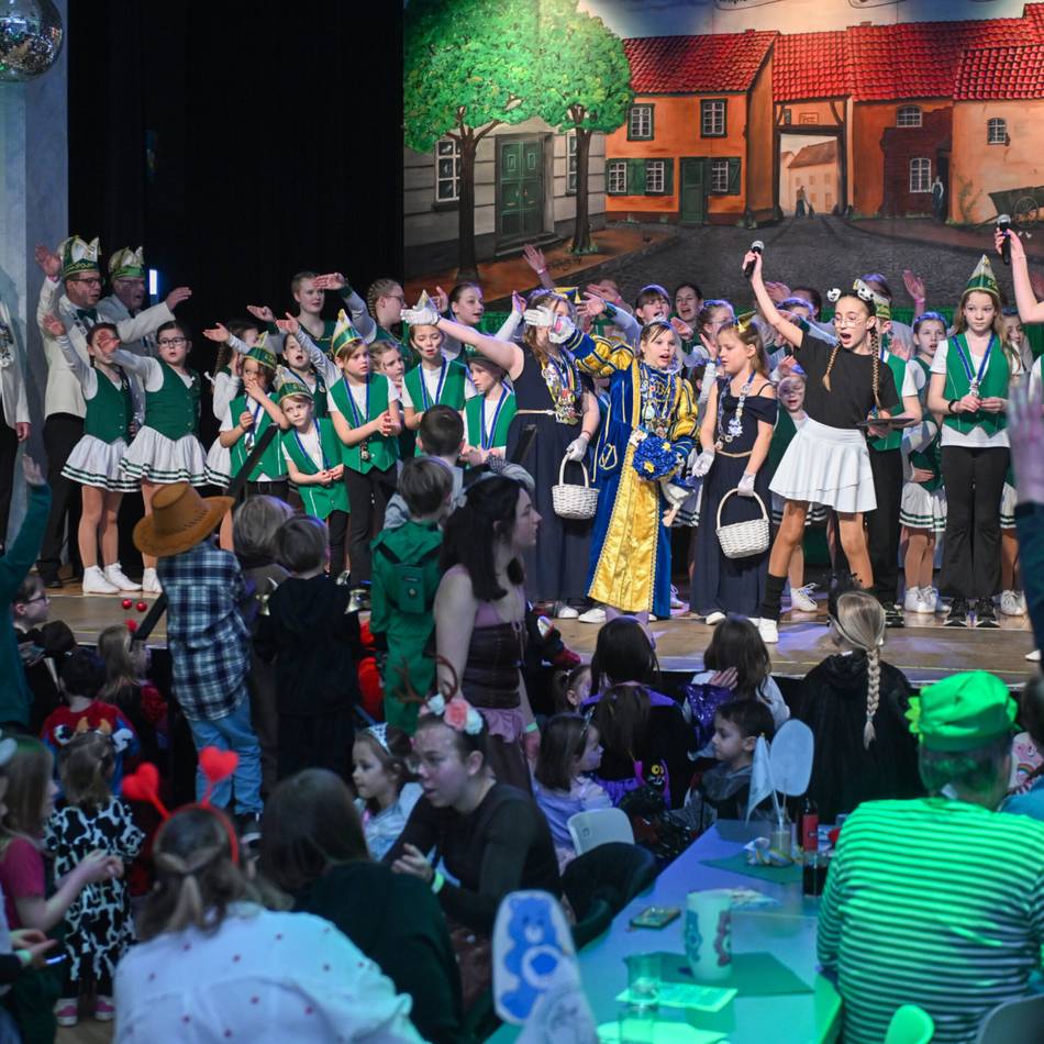 KG Torfmöps 68 Schiefbahn: Kleine Narren feierten ganz groß