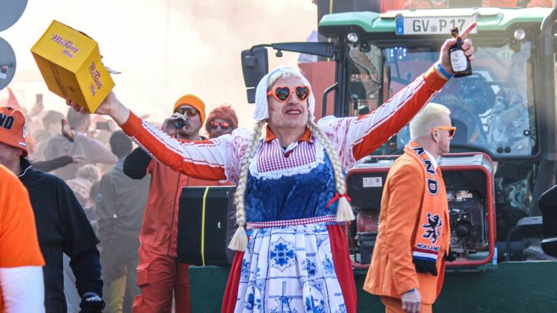 Kappessonntag in Grevenbroich: Neue Zugaufstellung und Party im Zelt – so feiert Hemmerden