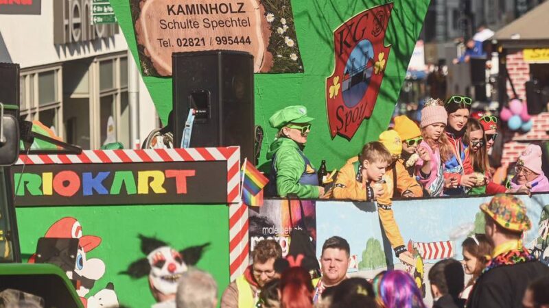 Tausende Jecke werden erwartet: Das ist der Plan für den Rosenmontagszug 2026 in Kleve