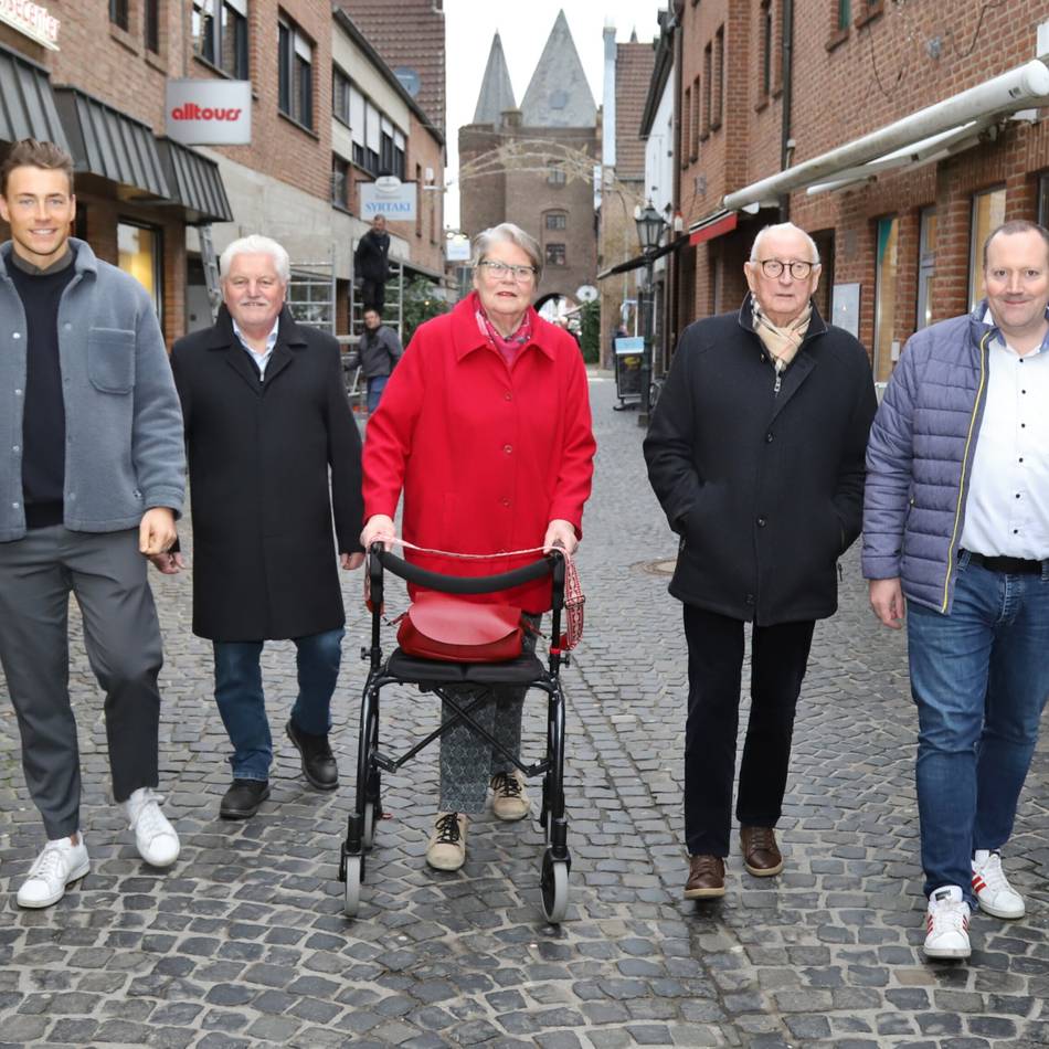 Straße am Steintor: CDU Goch für Gehstreifen in Pflasterung