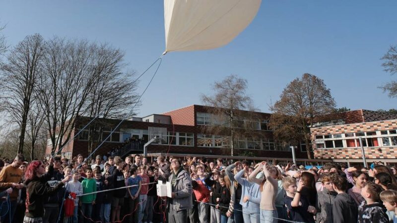 Projekt am Immanuel-Kant-Gymnasium: Wetterballon wird vom Wind verweht