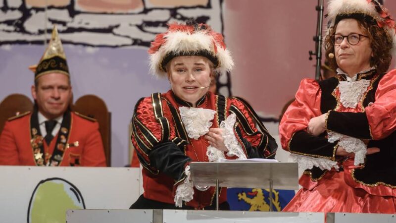 Schwarz-rote Gala im Kastell: Viktoria Goch feiert eine Kappensitzung der Extraklasse