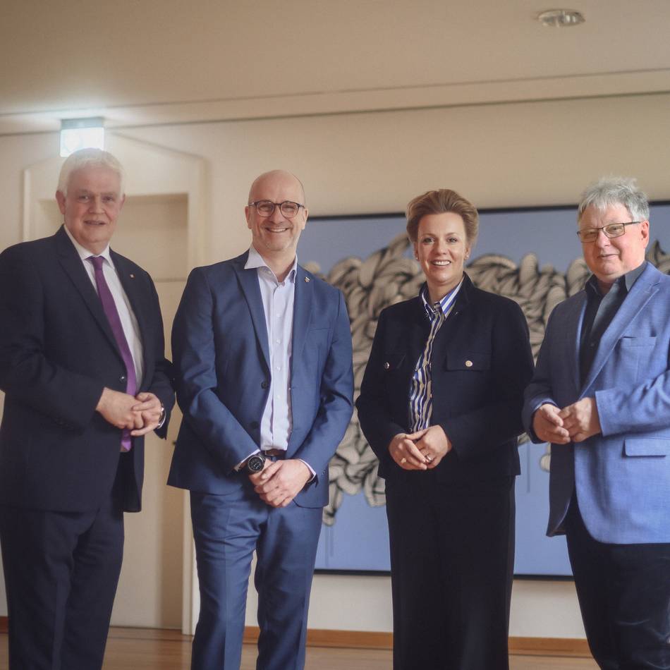 Kultur und Wissenschaft: Ministerin Ina Brandes zu Besuch im Museum Goch