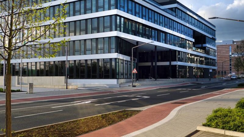 Ratinger Premium-Standort: SPD: Wie wird Quartier in Ost 
angebunden?