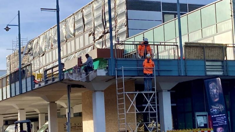 Im Ex-Kaufhof-Gebäude in Leverkusen: Heute Baustelle – ab Sommer Decathlon