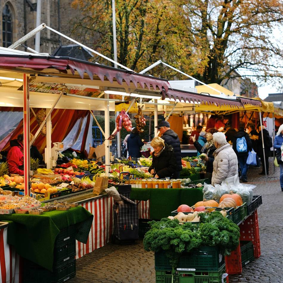 Ratinger Rat beschließt: Keine höheren Marktgebühren in 2026