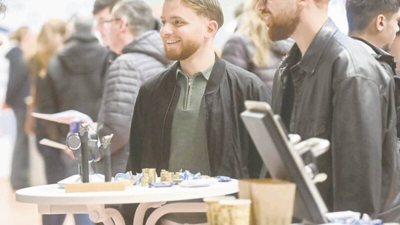 Ausbildung in der Region: Jugendliche nutzen persönliche Gespräche