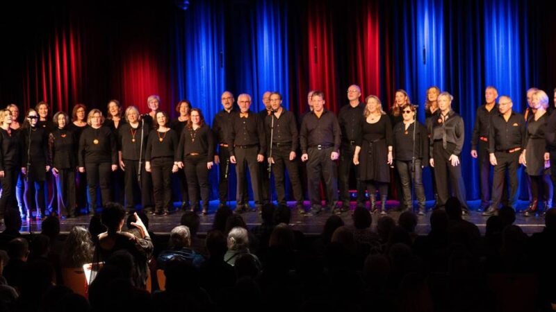 A-capella-Chor im Einstein-Forum: „Tonköpfe“ begeistern bei ihrem ersten Konzert in Kaarst