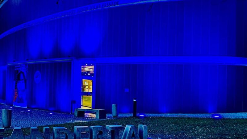 Wochenende im Neanderthal Museum: Valentinstag und blaue Beleuchtung im Museum