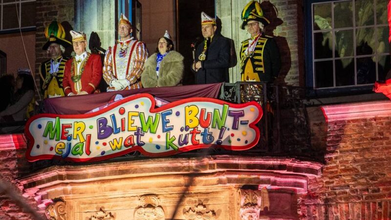 Neues Sessionsmotto in Düsseldorf verkündet: Prinzenpaar verabschiedet sich unter Tränen – „Ich bereue keine Sekunde mit dir“