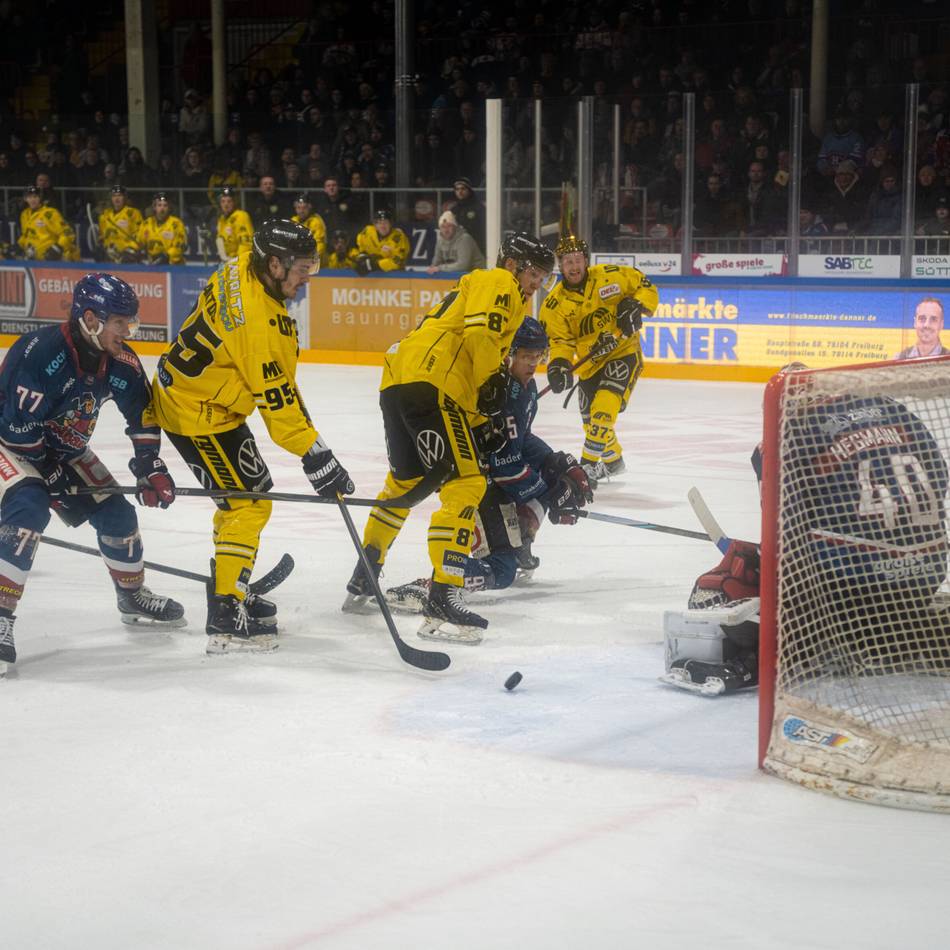 Wieder 4:3 n.P. beim EHC Freiburg: Eiskalt im Shoot-out – die siegbringenden Penaltys der Pinguine im Video