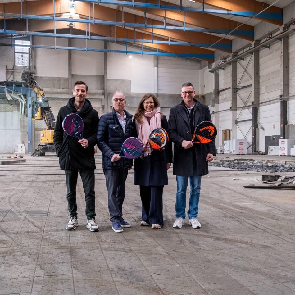 Neue Anlage in Mönchengladbach: In dieser alten Drucker-Halle wird bald Padel gespielt
