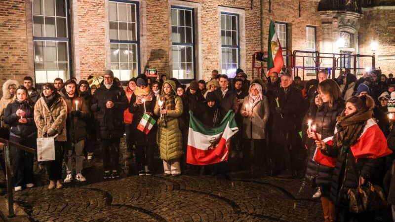 Halb-Iranerin Minou Rohjans: „Natürlich habe ich Angst um meine Familie“