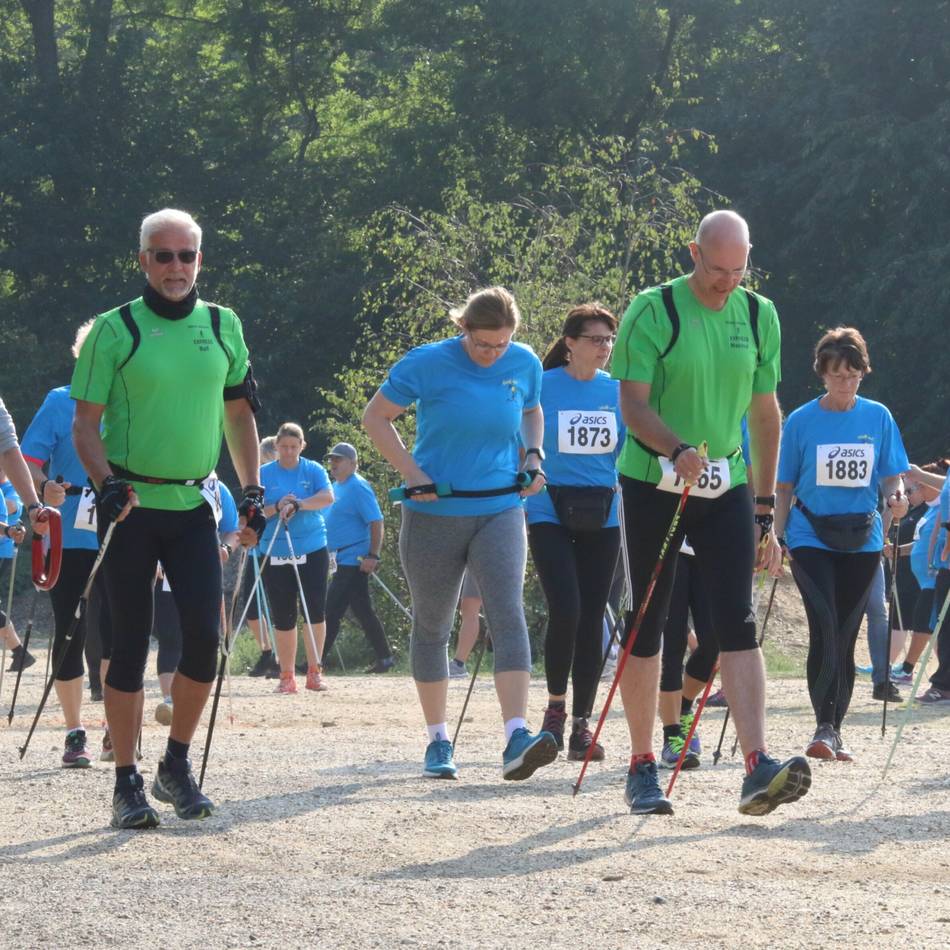 Nordic Walking in Mönchengladbach: Sportangebot „Runter von der Couch“ startet im März