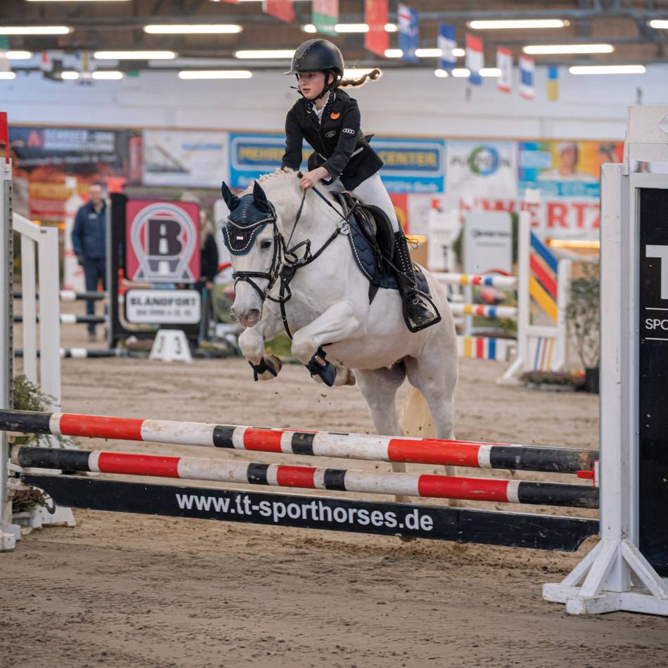 Reitsport im Kreis Kleve: Zweiter Teil des Keppelner Springfestivals sorgt für maximale Spannung