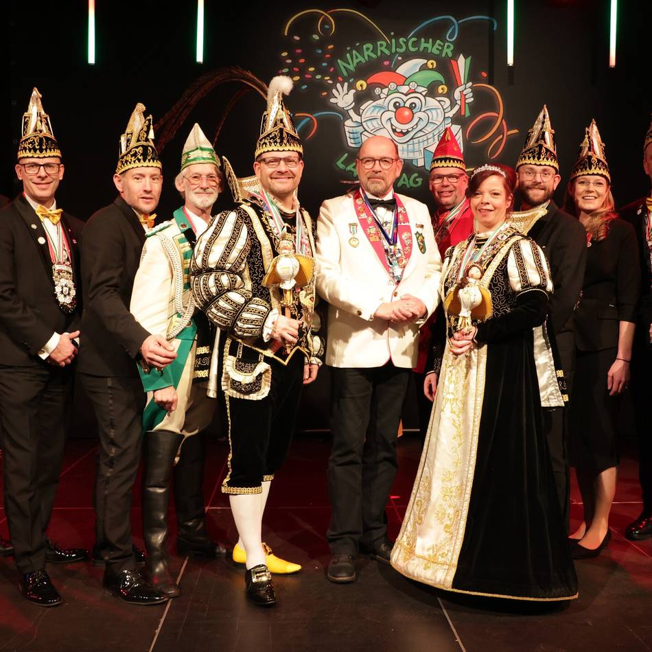 Karnevalistisches Stadtgespräch: Empfang und Orden für junge und alte Tollitäten