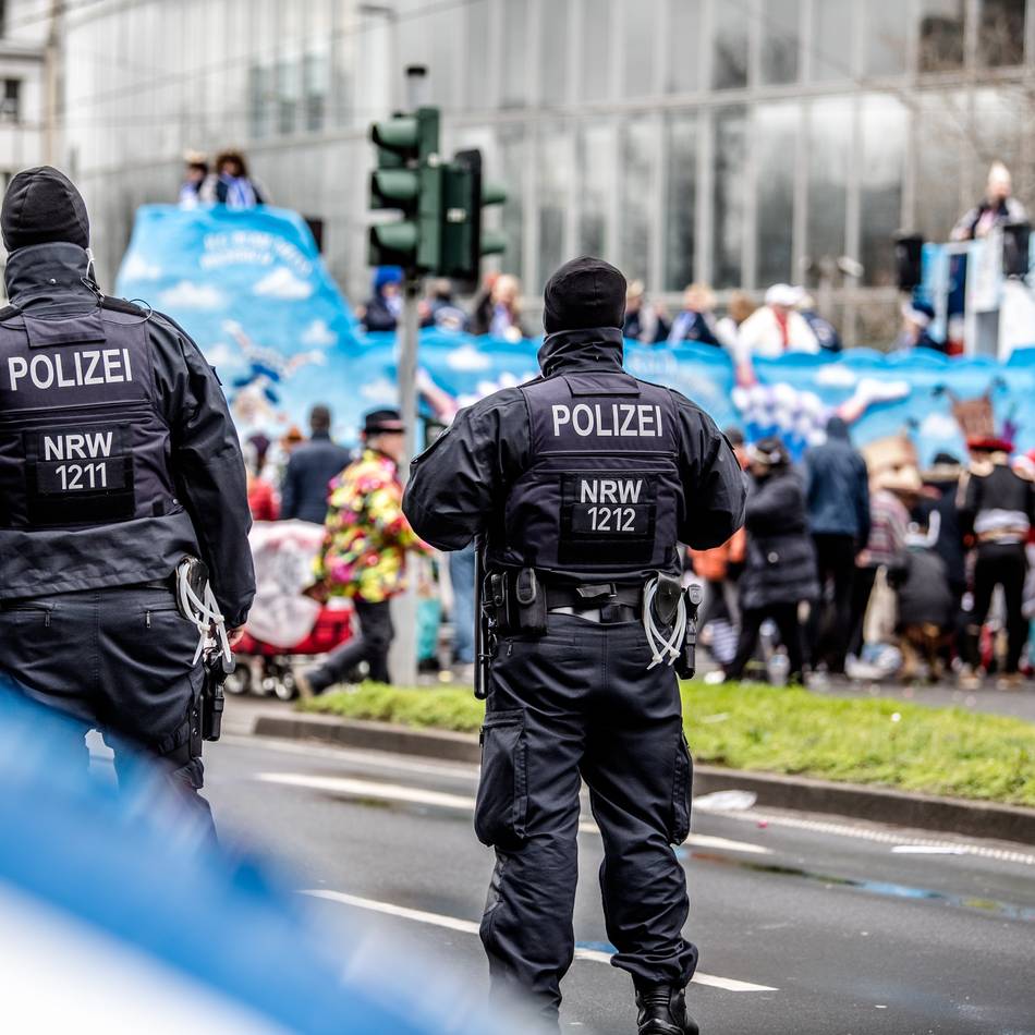 Tausende Kräfte in Düsseldorf im Einsatz: „Für die Polizei ist Karneval Großkampftag“