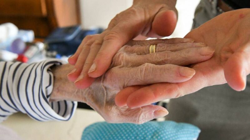 Angebot für Pflegebedürftige und Angehörige: Pflegeberatung des Kreises Kleve kommt nach Kalkar