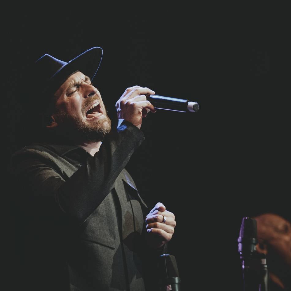 Fünf Lesungen: Niederrheinischer Wortfrühling – Max Mutzke kommt nach Emmerich