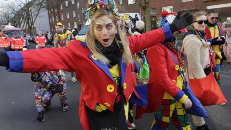 Veedelszoch Eller: Eller im Karnevals-Taumel