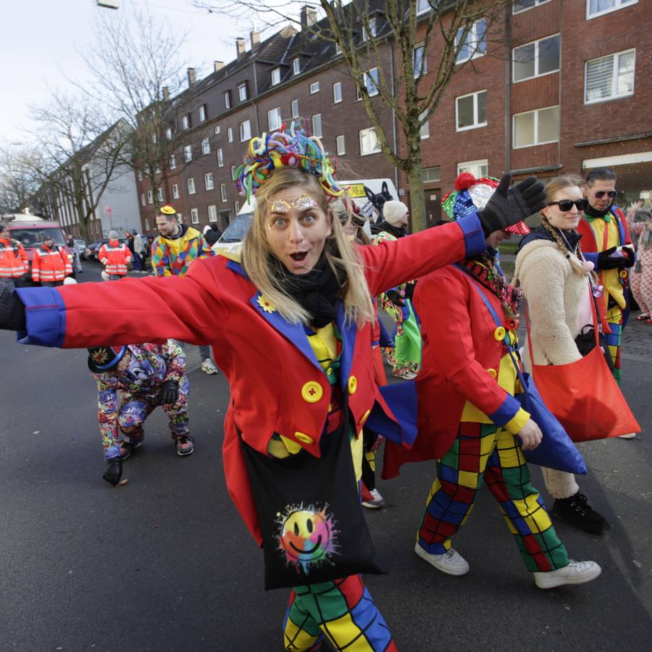 Veedelszoch Eller: Eller im Karnevals-Taumel