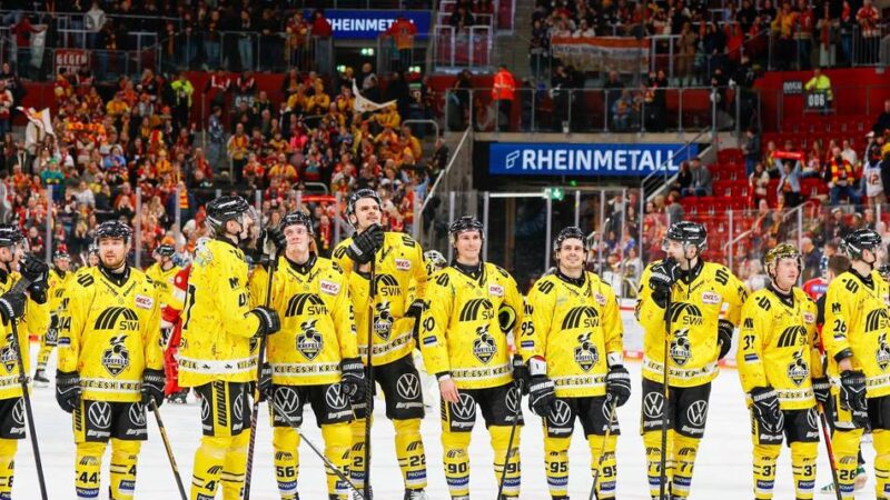 Liga-Endspurt in der DEL2: „Geduldig“ und „erwachsen“ – was die Krefeld Pinguine aus dem Derbysieg lernen können
