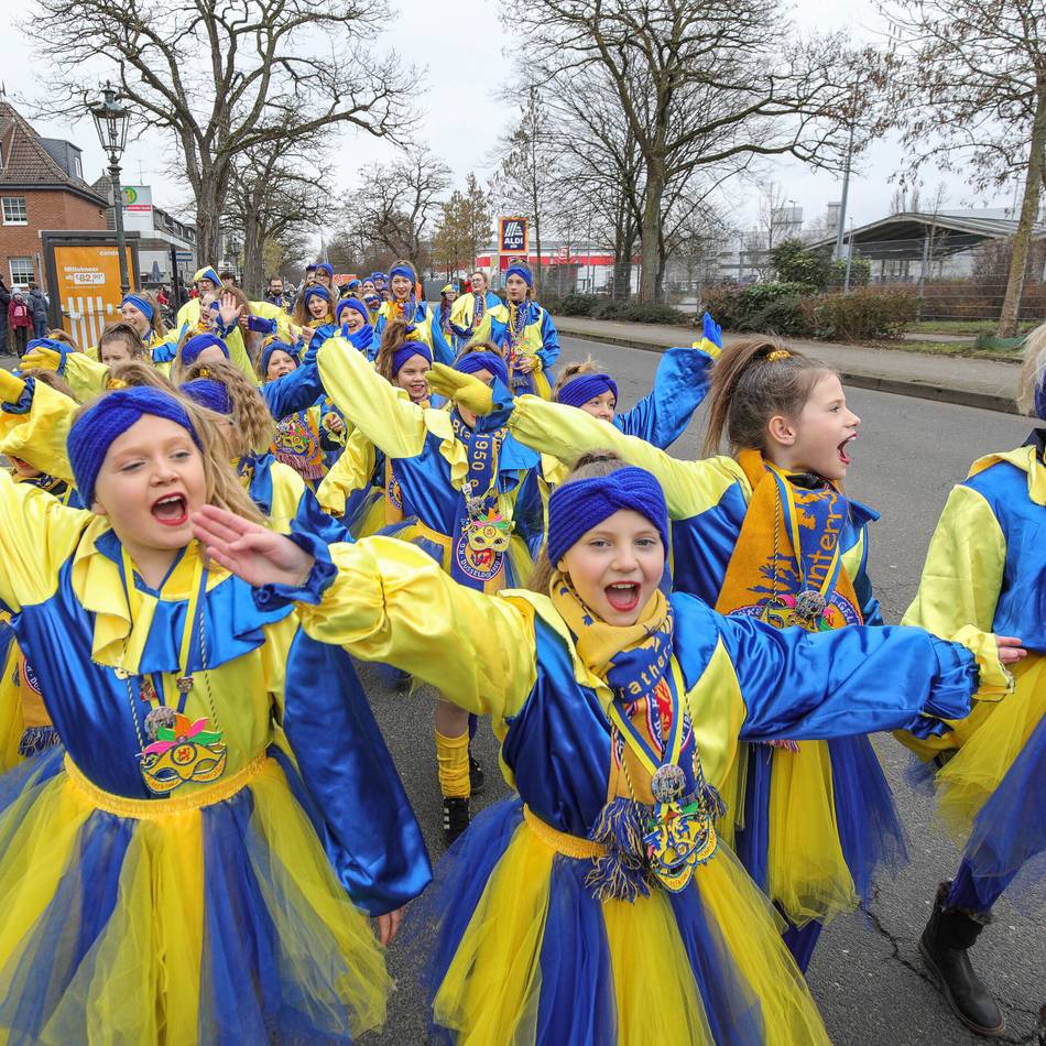 Kinderumzug und -sitzung in Düsseldorf: Wenn in Unterrath der Karneval früher beginnt